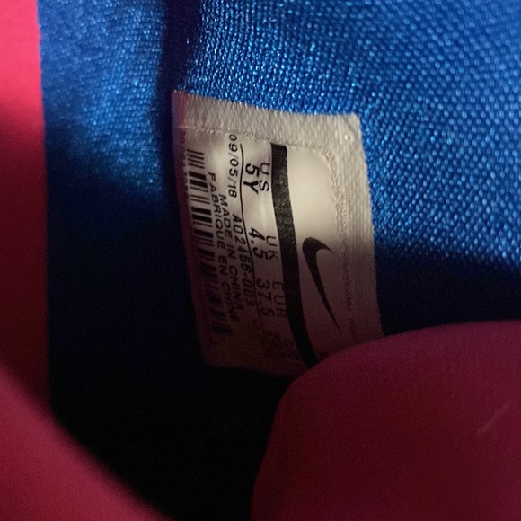 Kyrie Irving - Picture 8 of 9